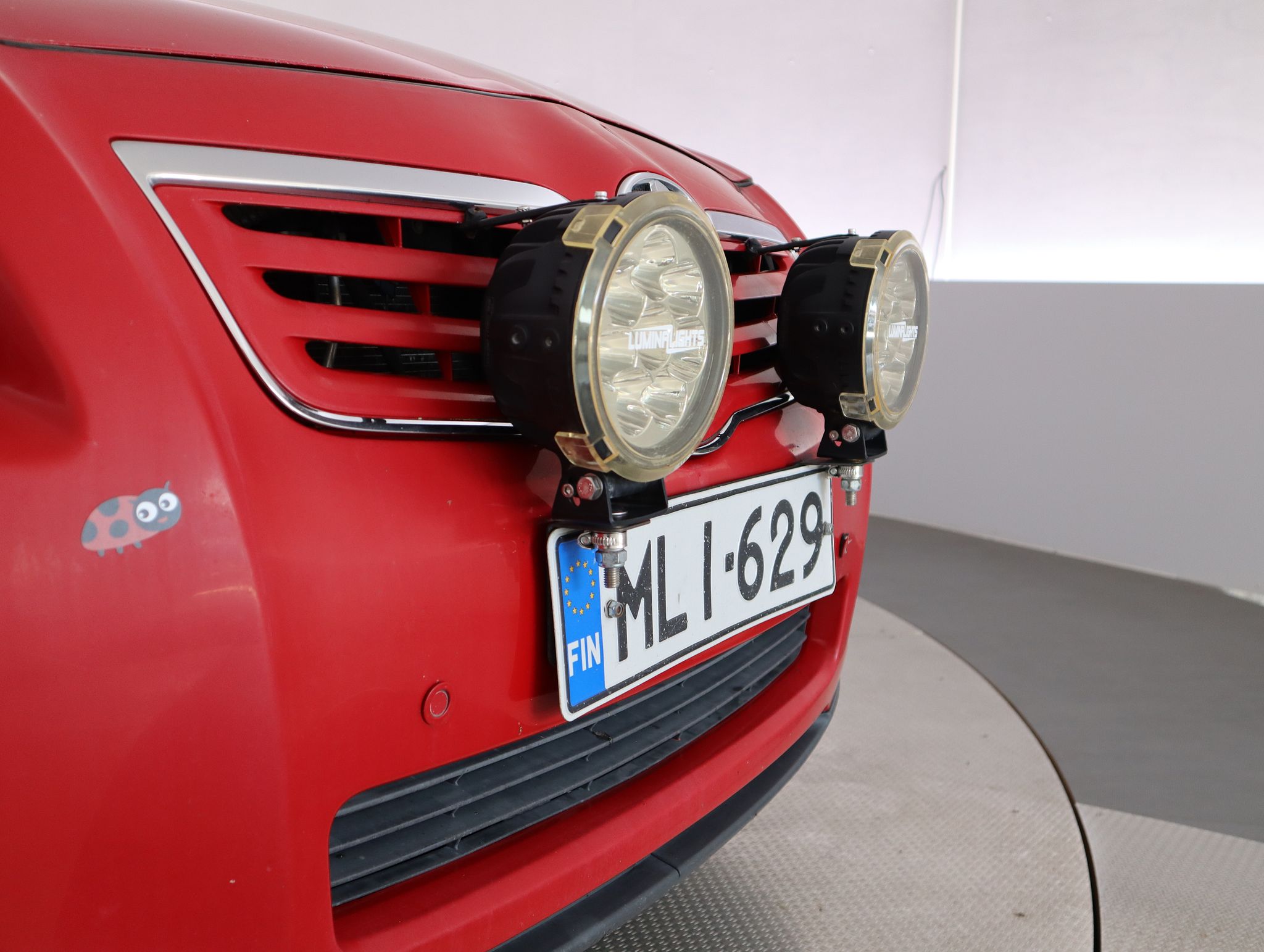 Kuva 9/103