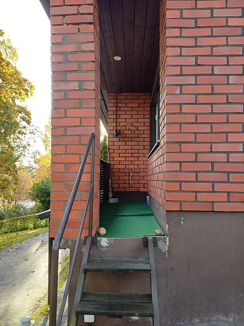 Image 6/69
