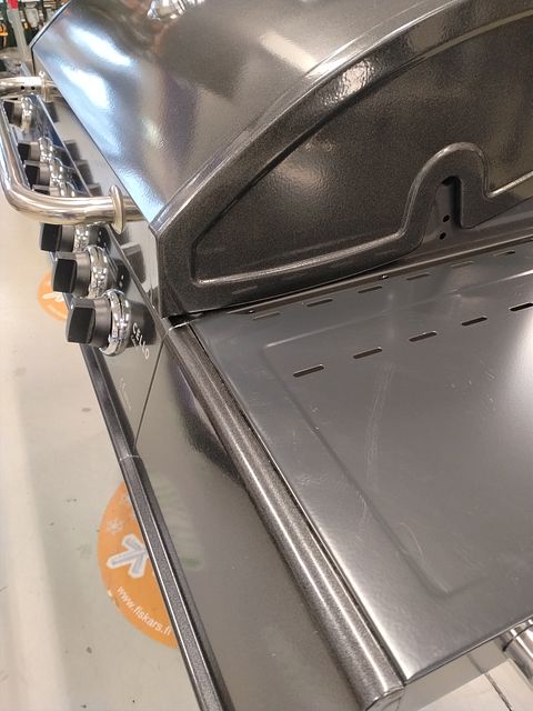 Image 4/4