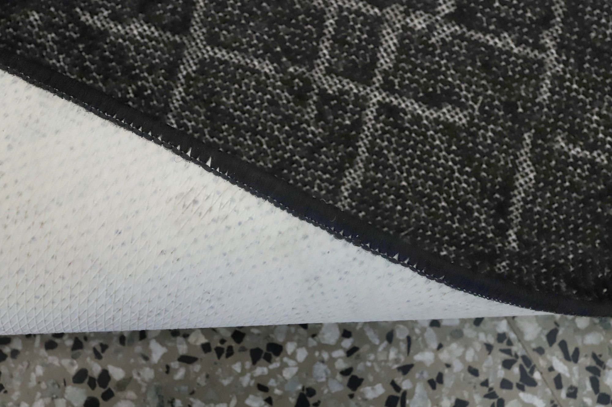 Image 7/8