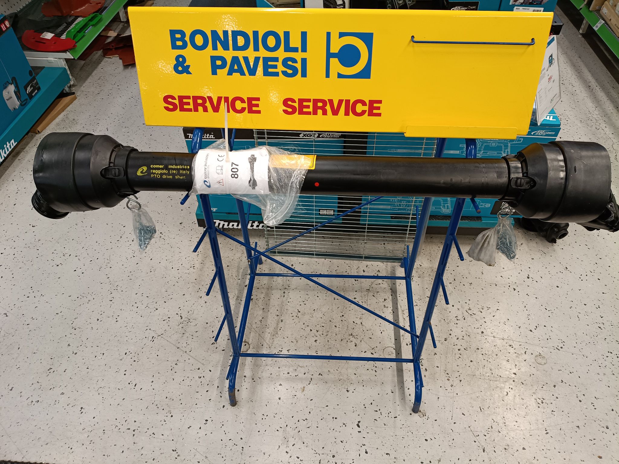 Image 1/4