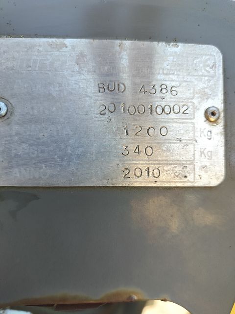 Image 3/5