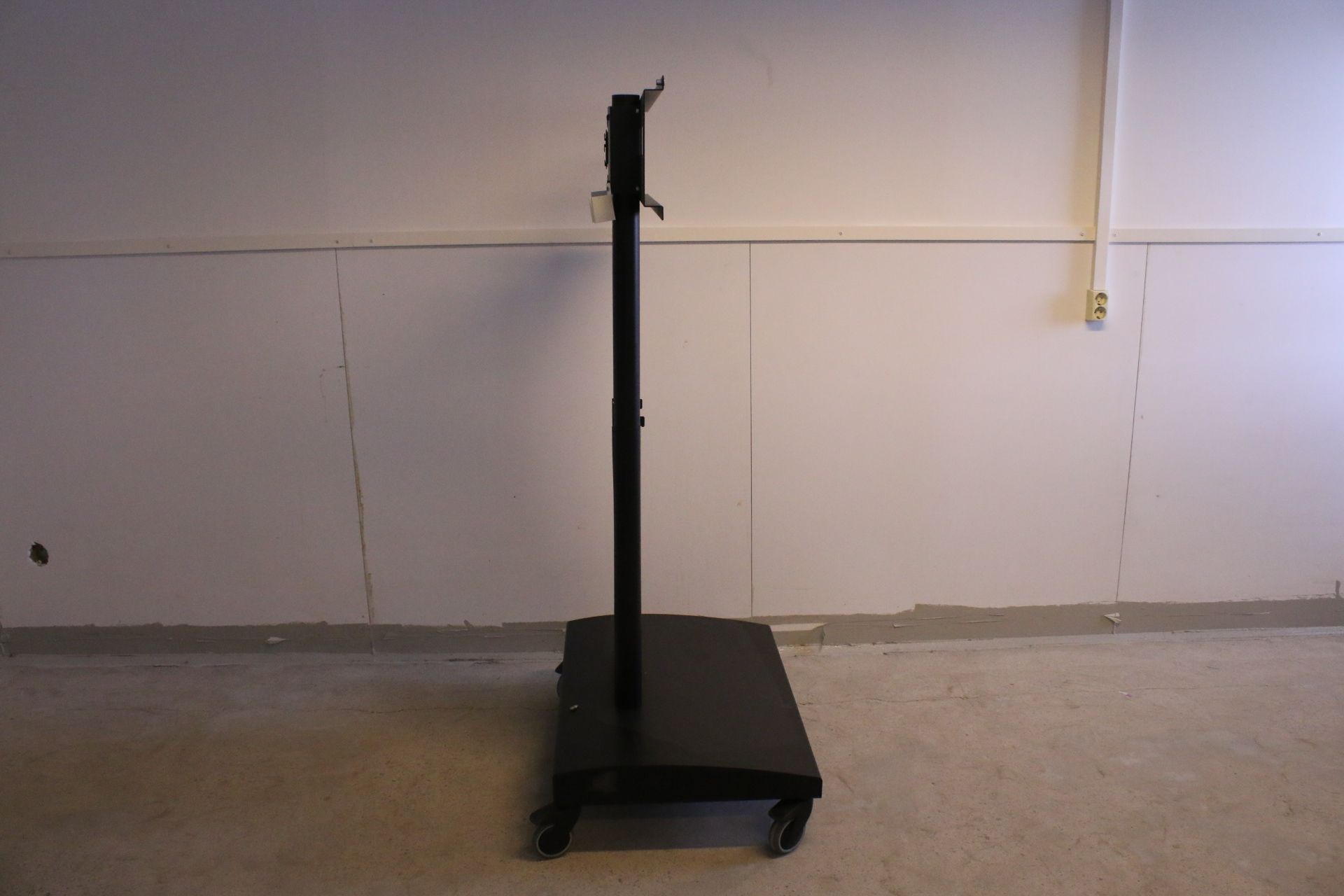 Image 7/7
