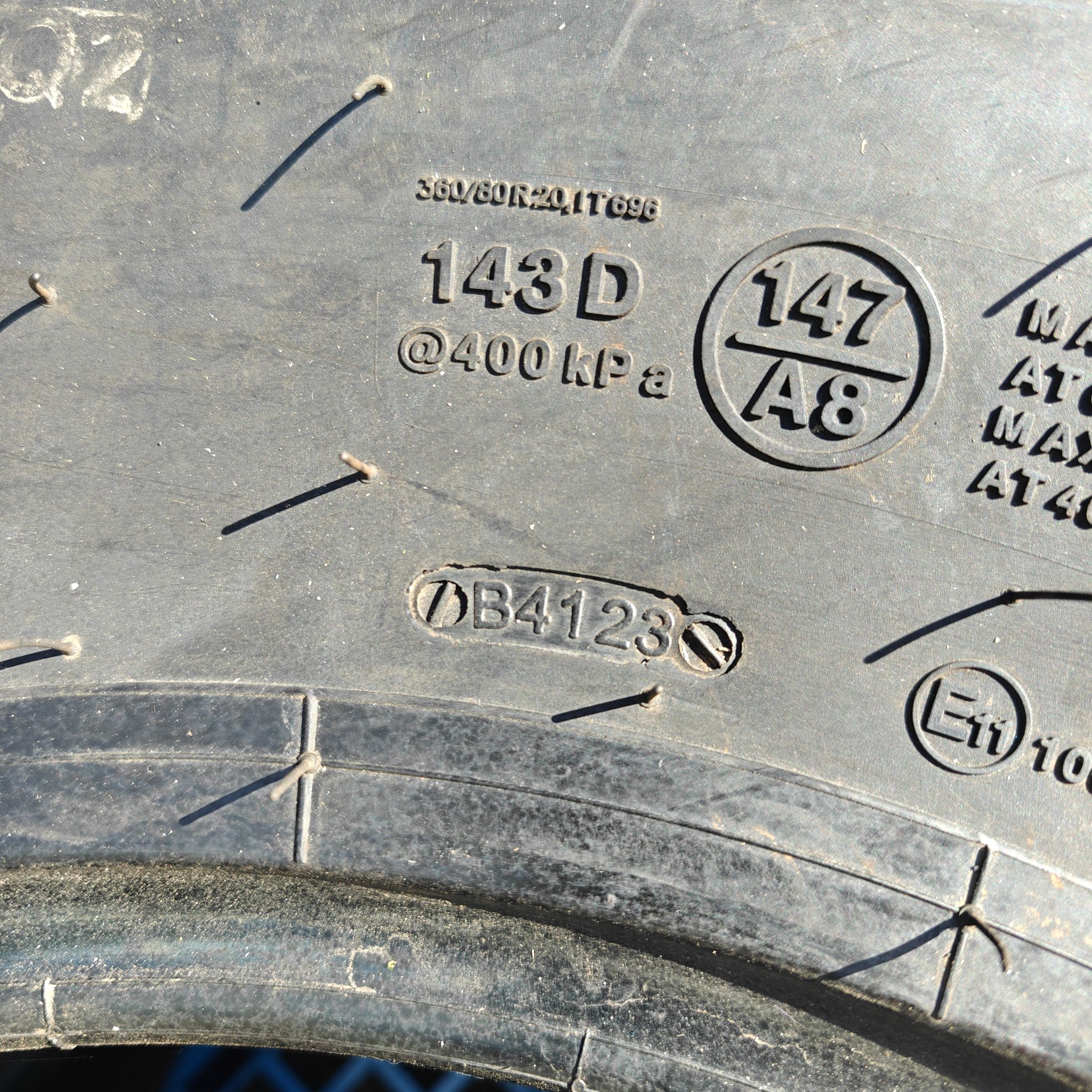 Image 11/11