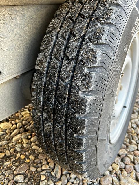 Image 6/9
