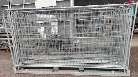 Image 1/11