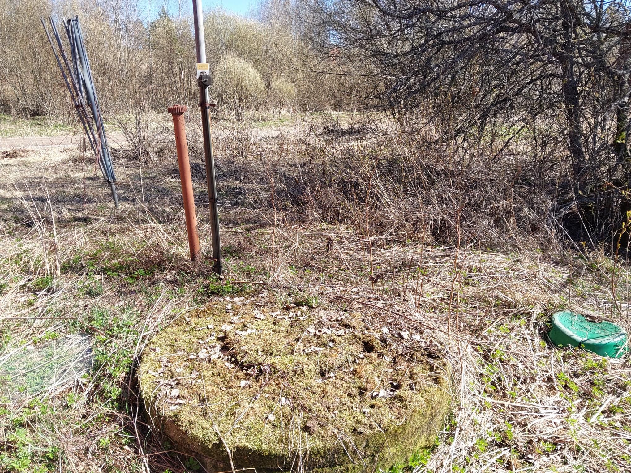 Image 19/24