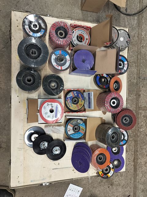 Image 7/7