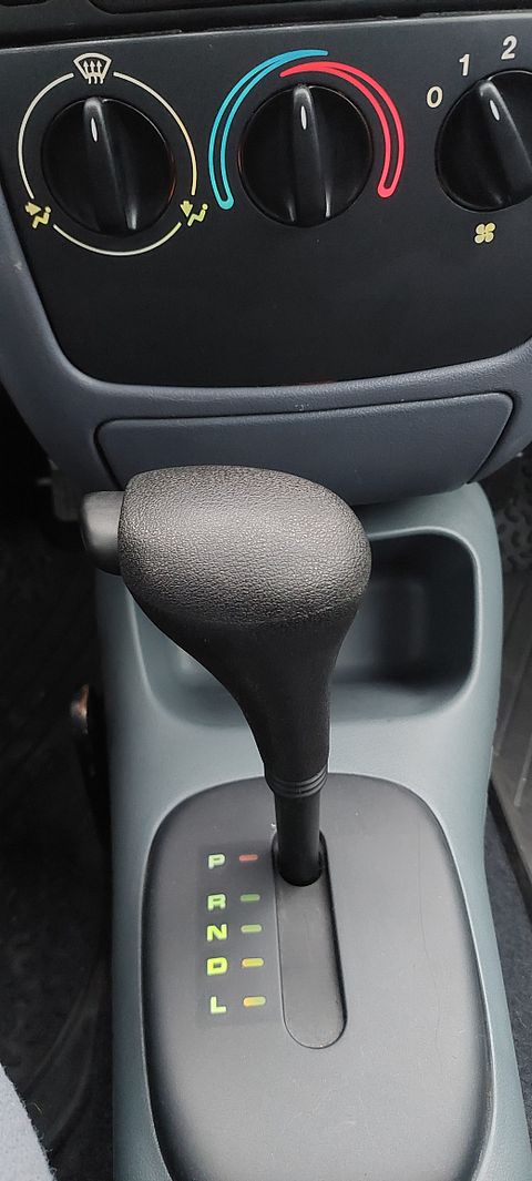 Image 11/25