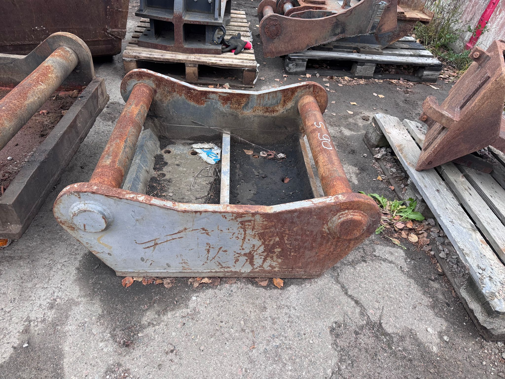 Image 5/6