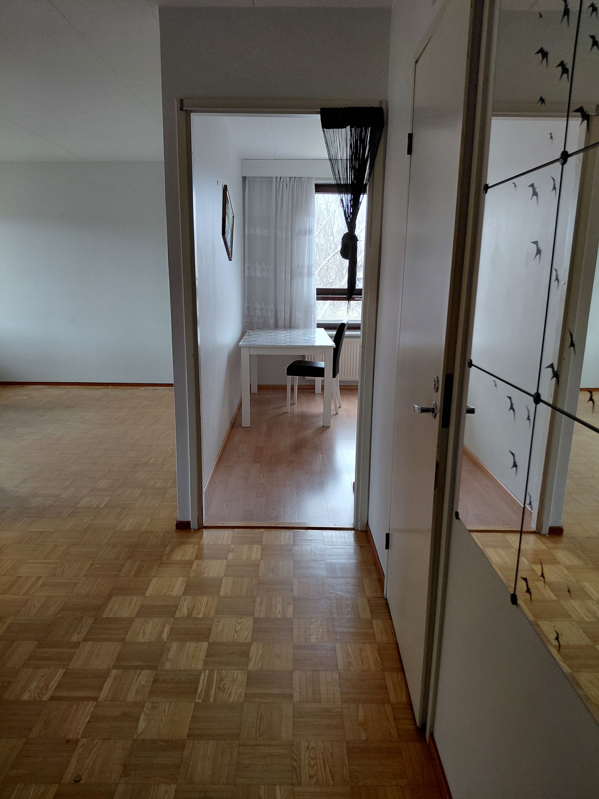 Image 3/16