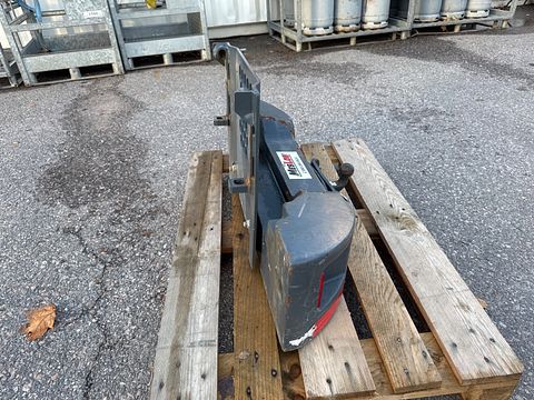 Image 7/8