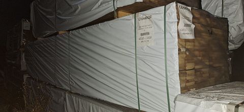 Image 3/3