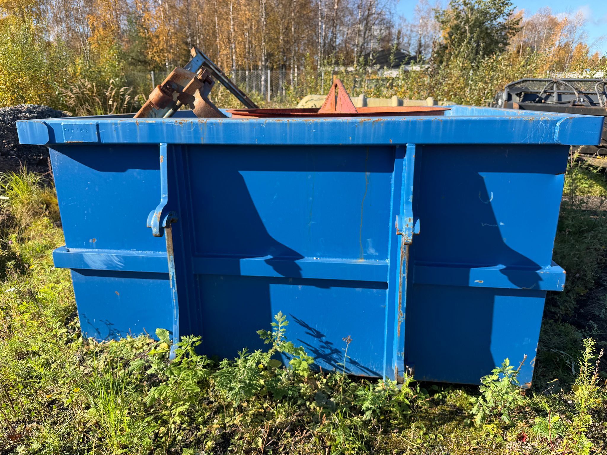 Image 6/6