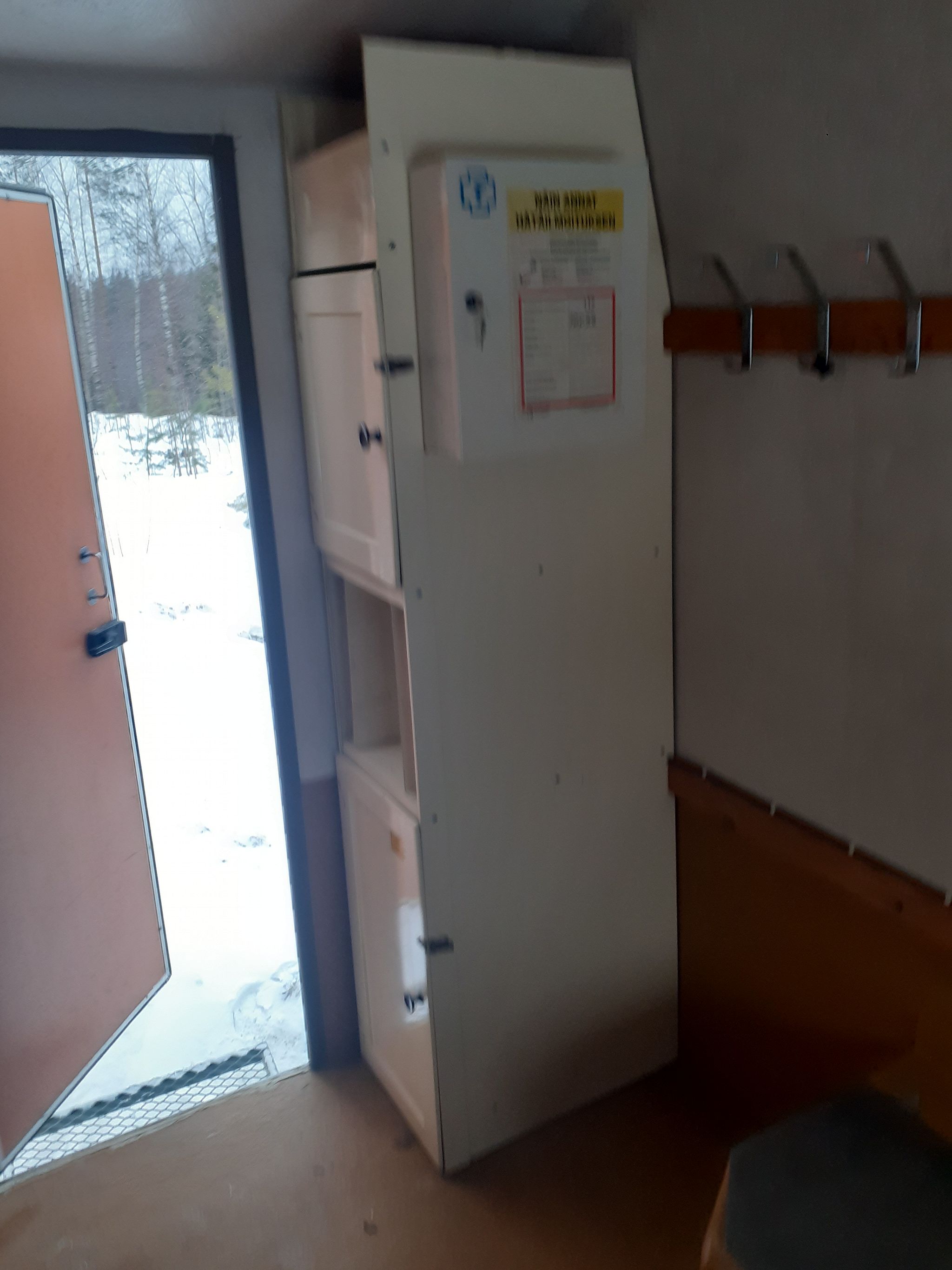 Image 3/4
