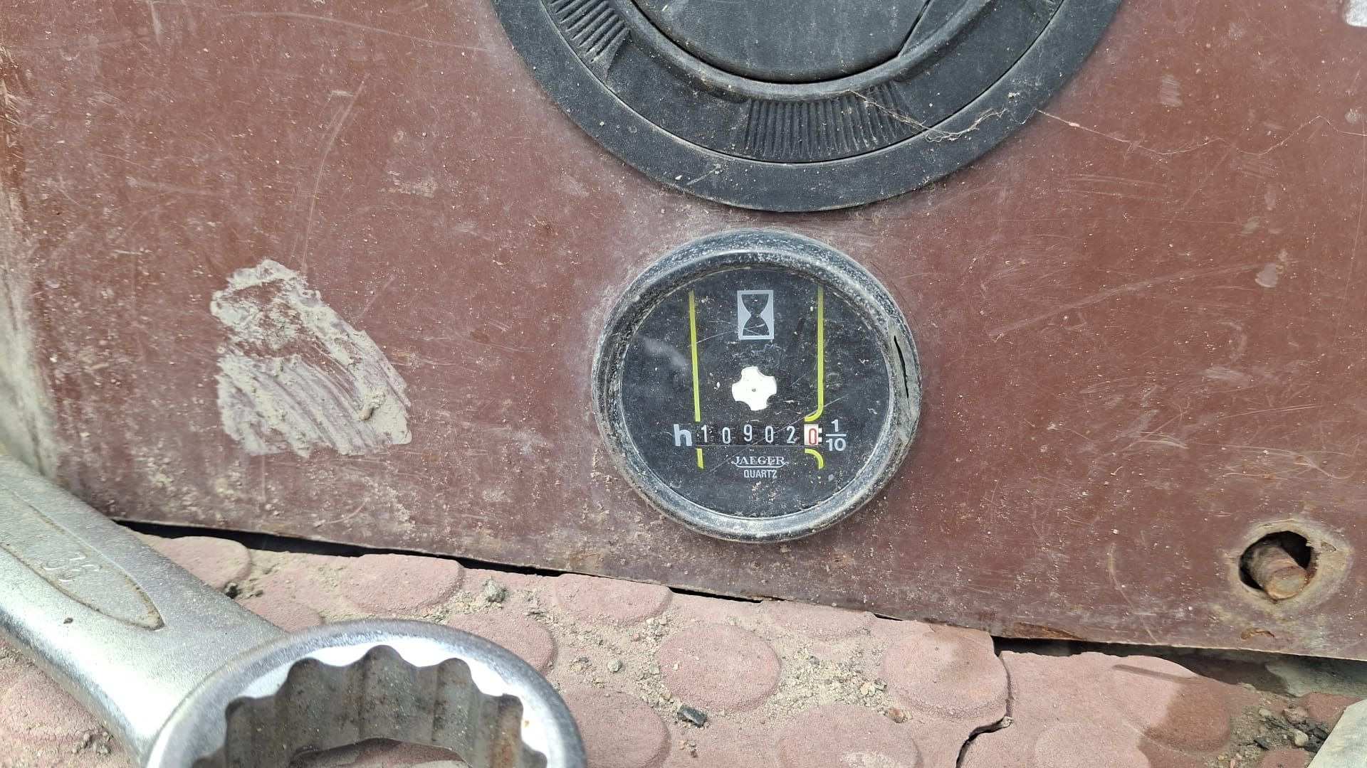 Image 5/10