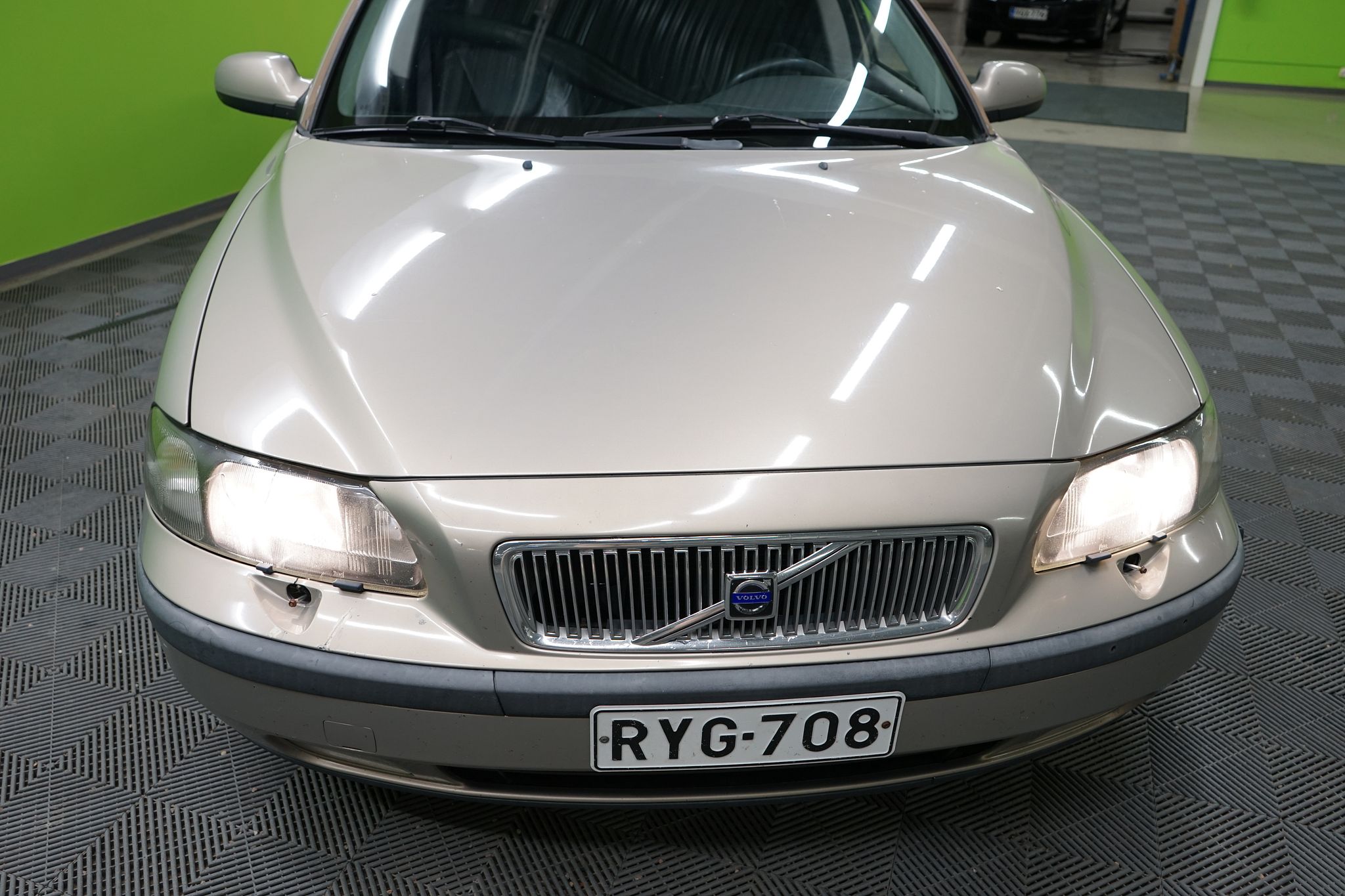 Image 32/38