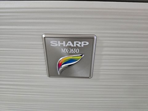 Image 4/10