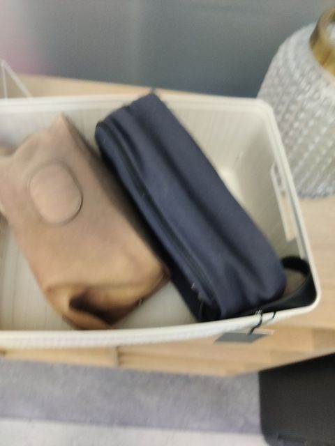 Image 25/67
