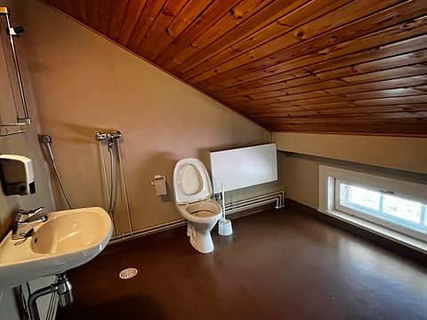 Image 29/104