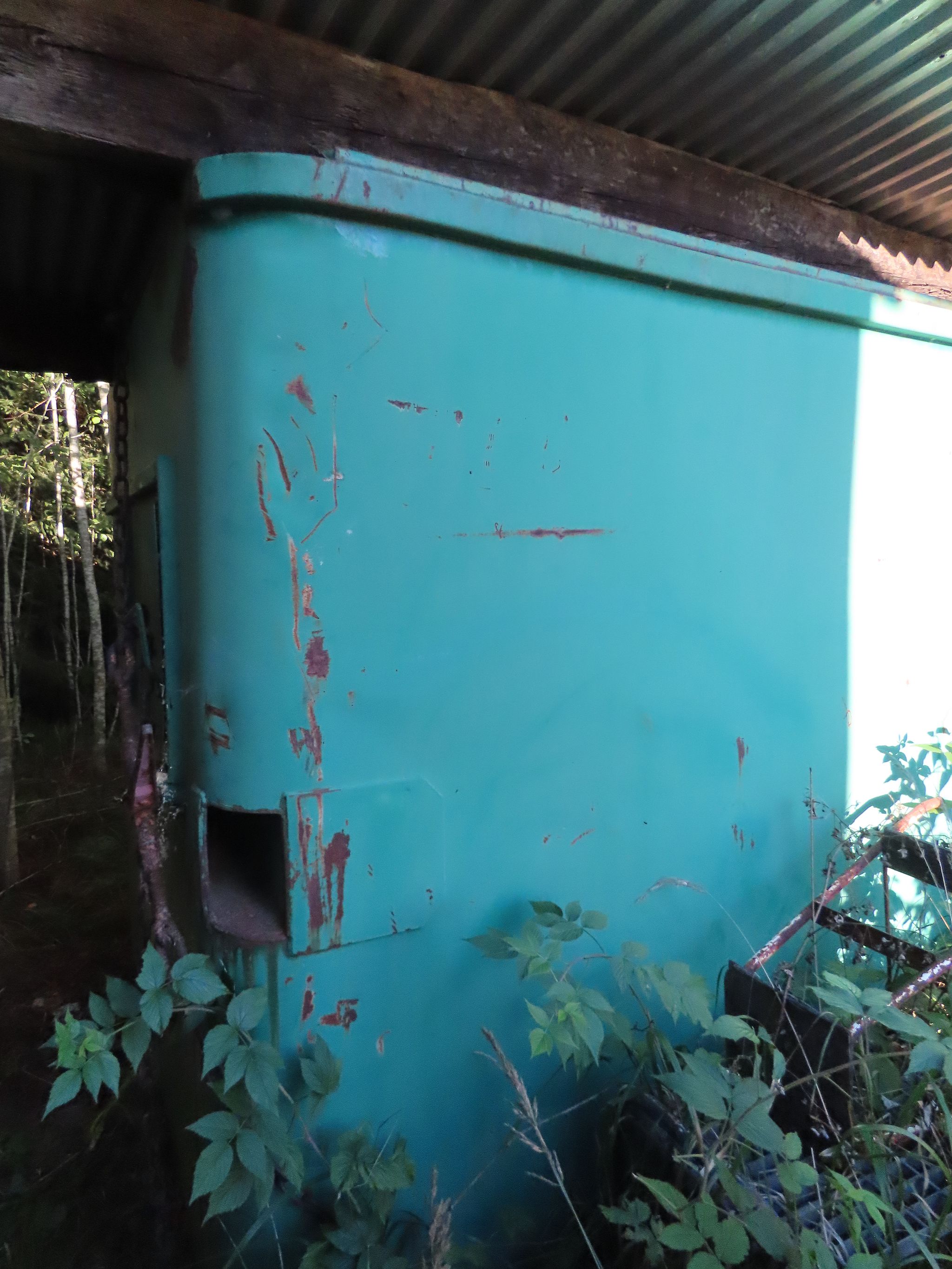 Image 3/4