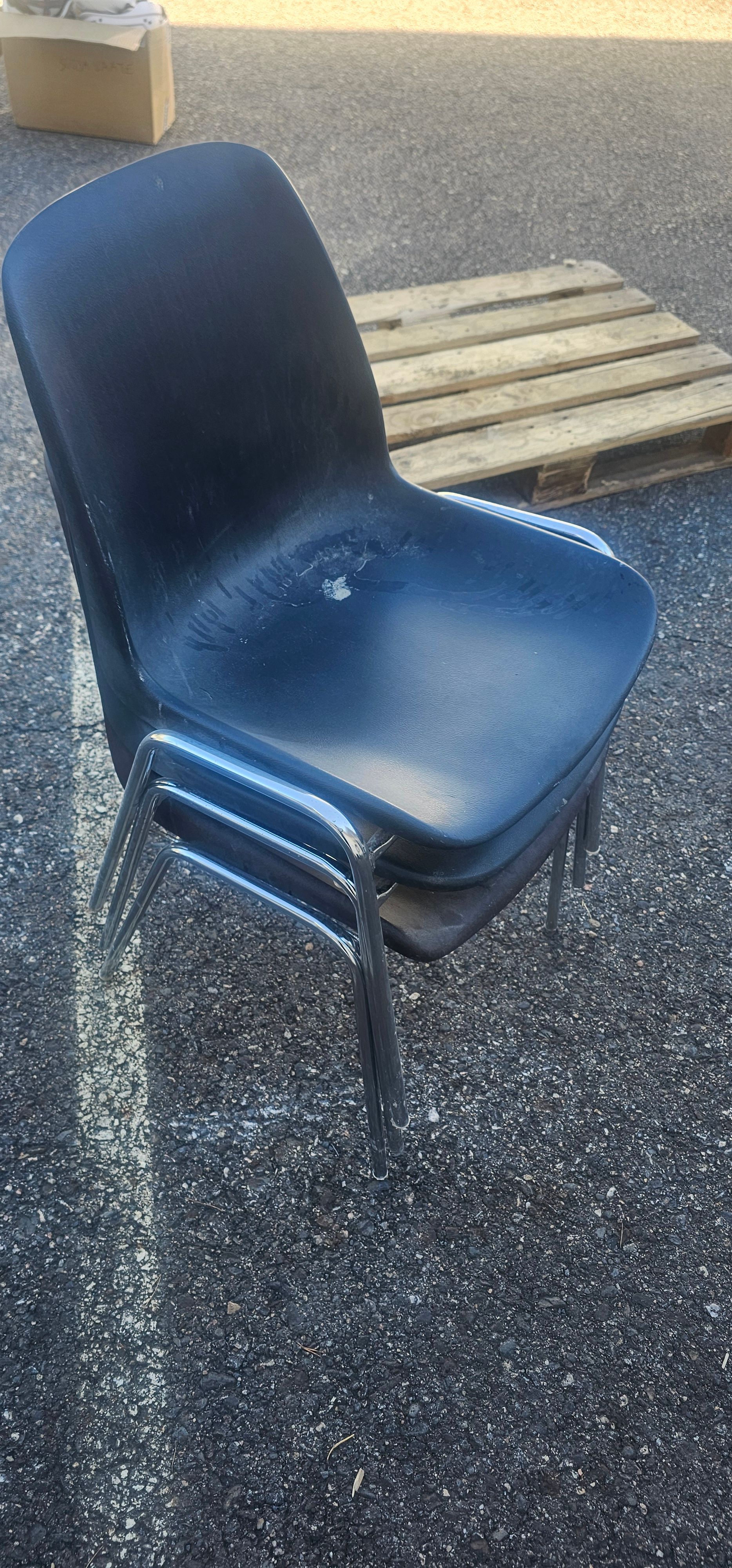 Image 1/25