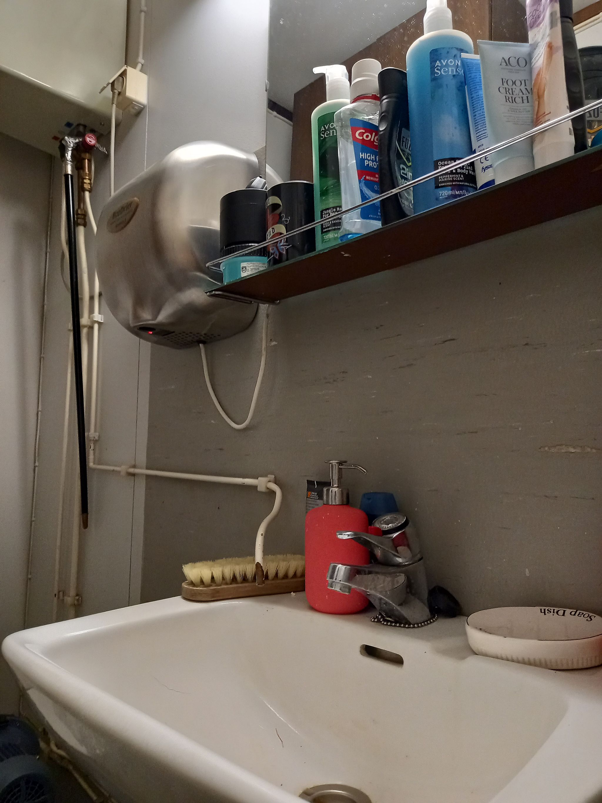 Image 11/18