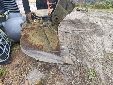 Image 39/54