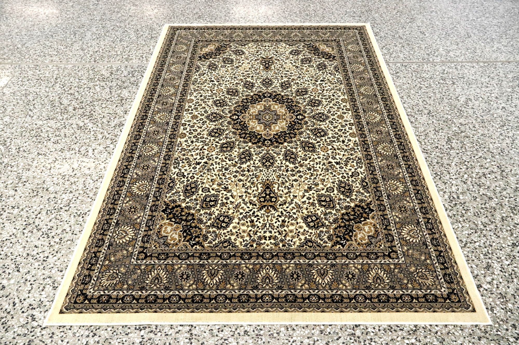 Image 1/6