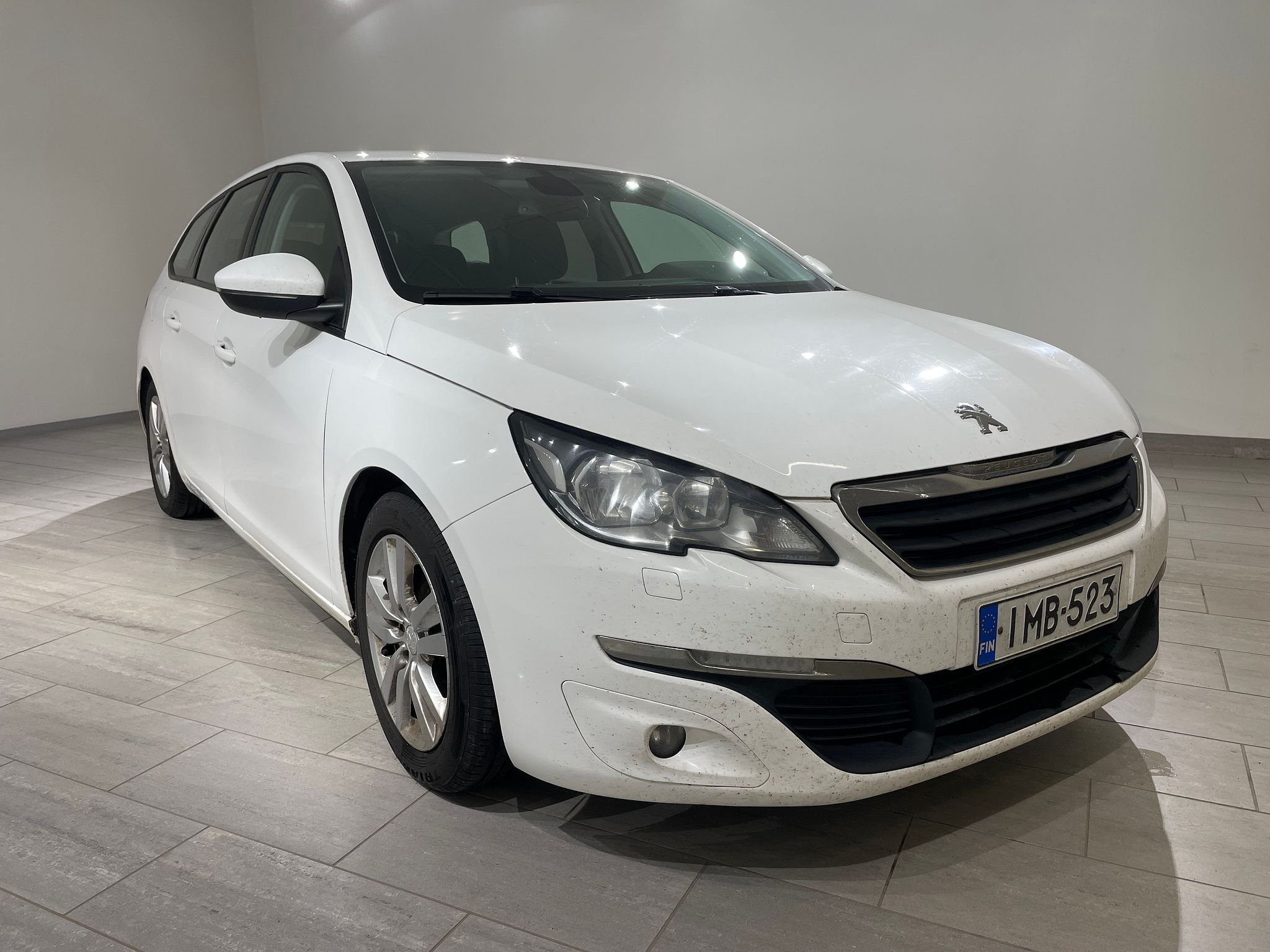 Image 7/34