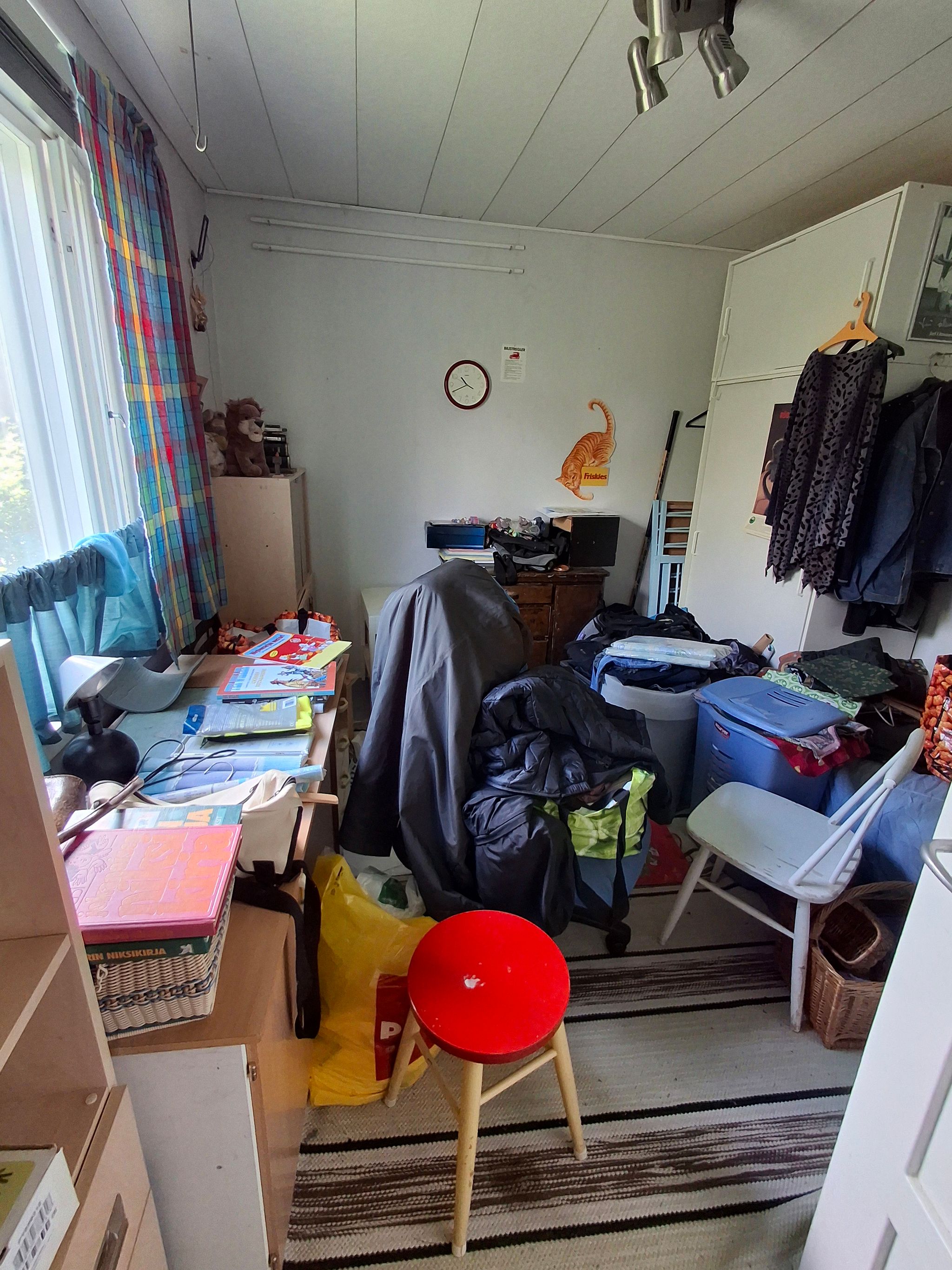 Image 13/42