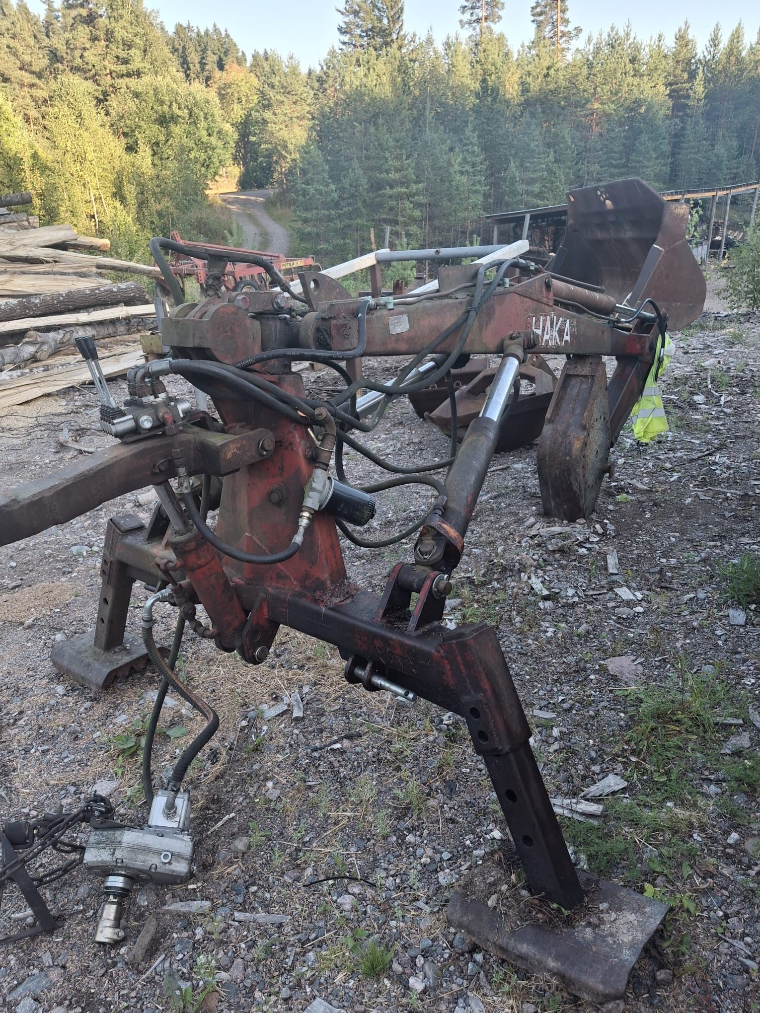 Image 4/7