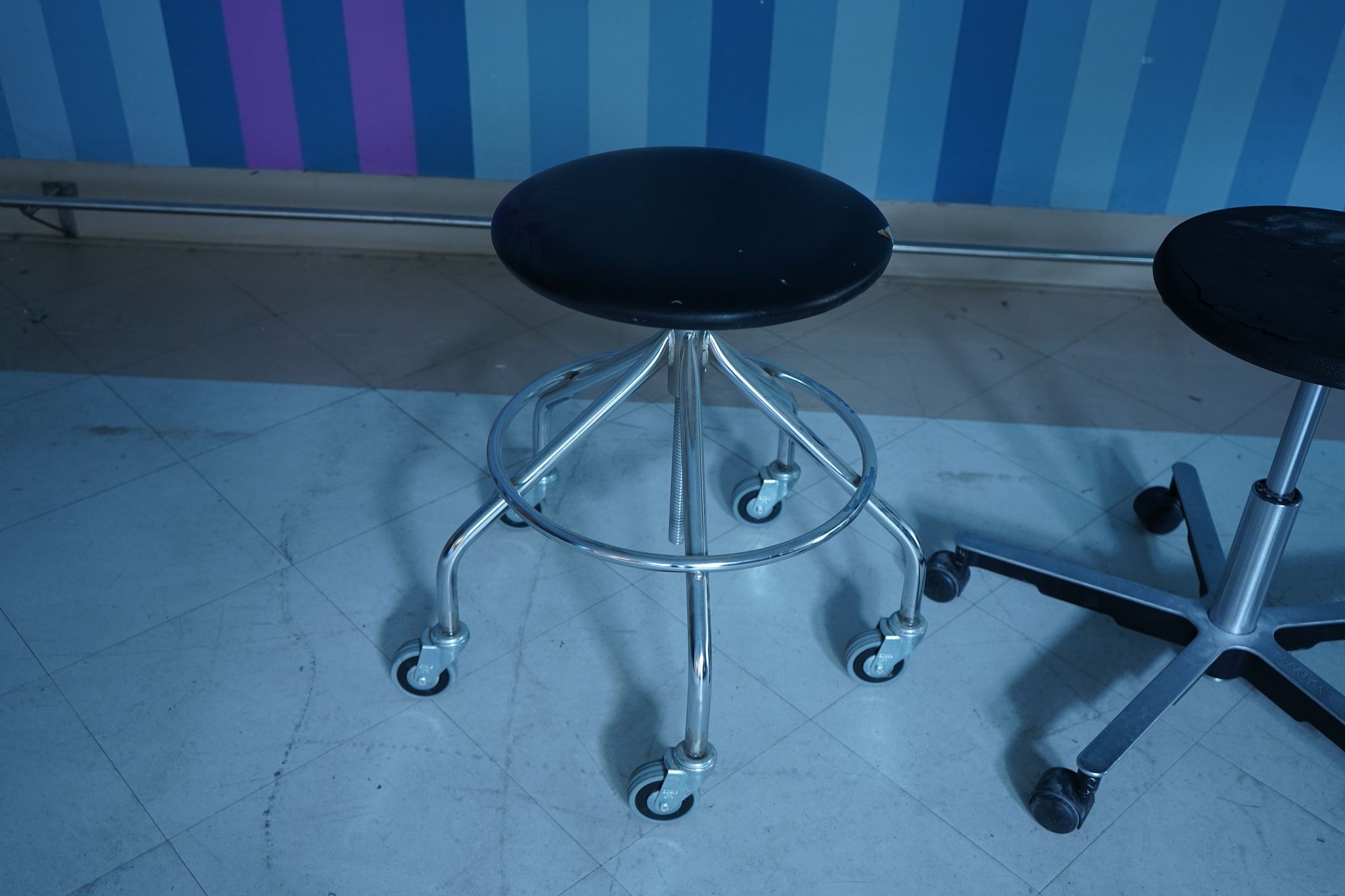 Image 7/8