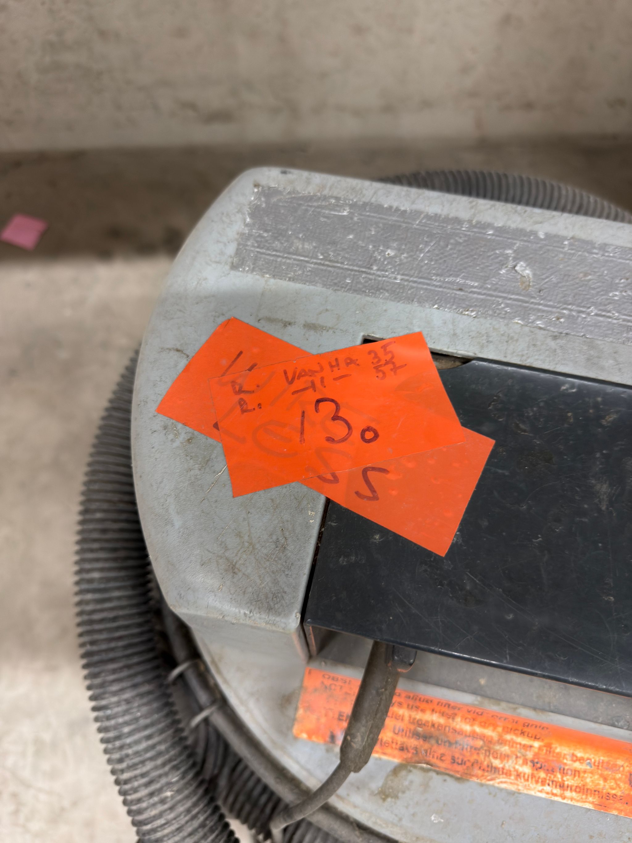 Image 21/23