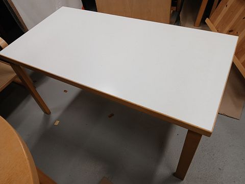 Image 2/4