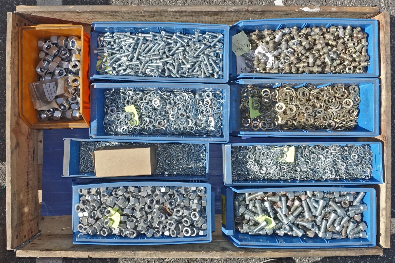 Image 1/3