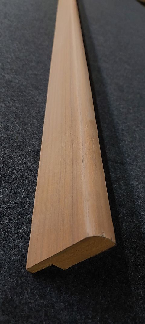 Image 2/5