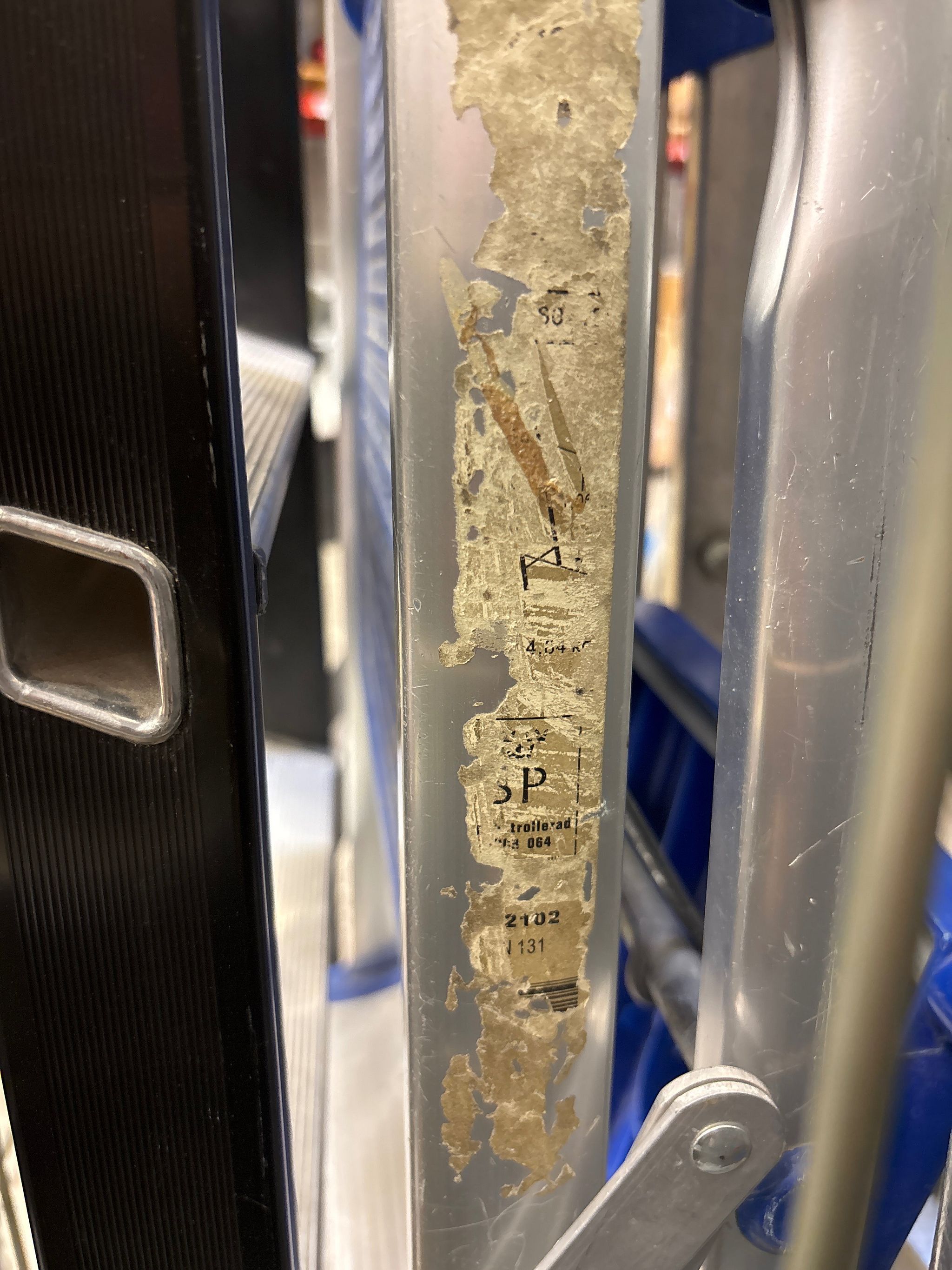 Image 21/23