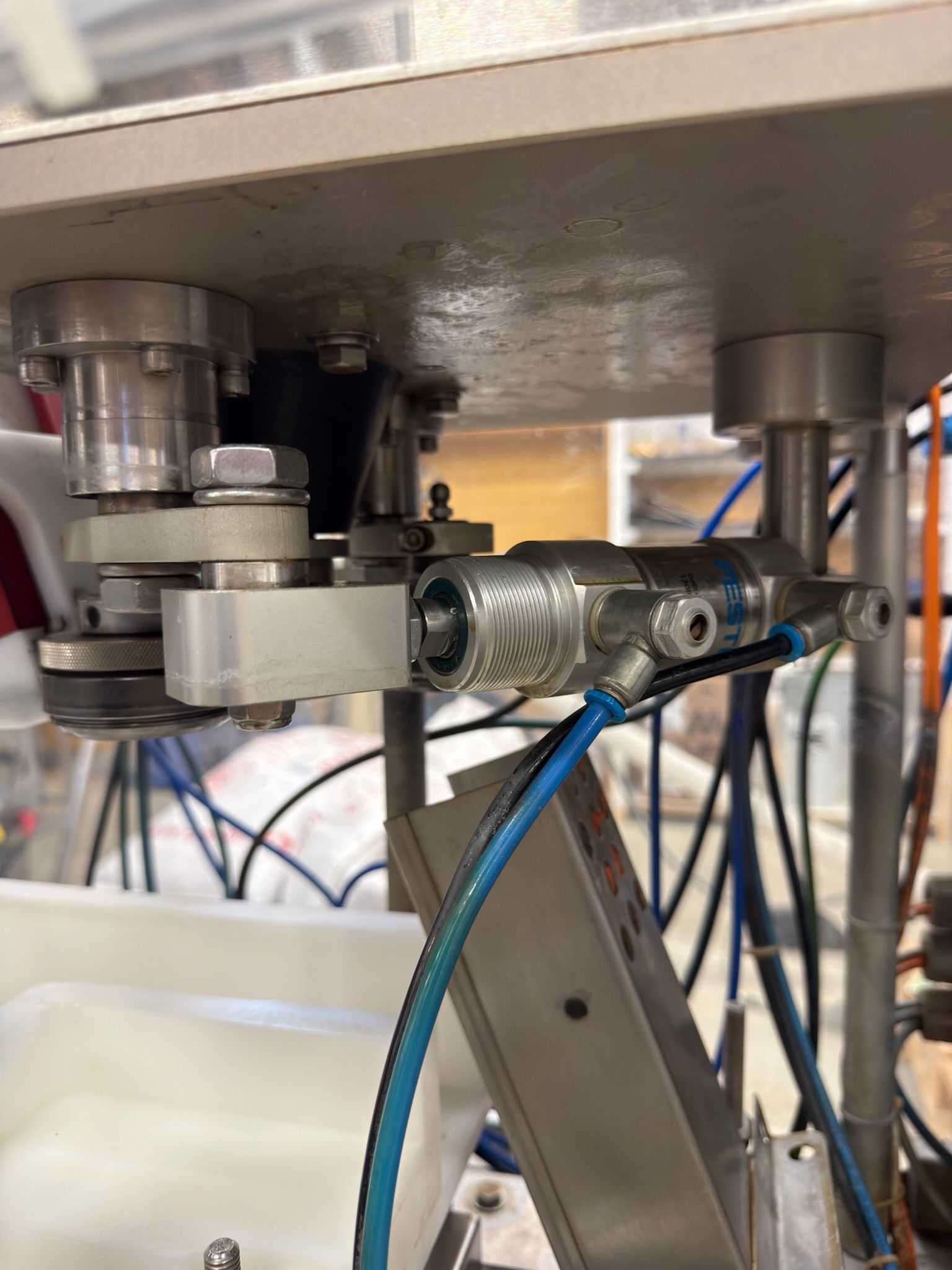 Image 12/20