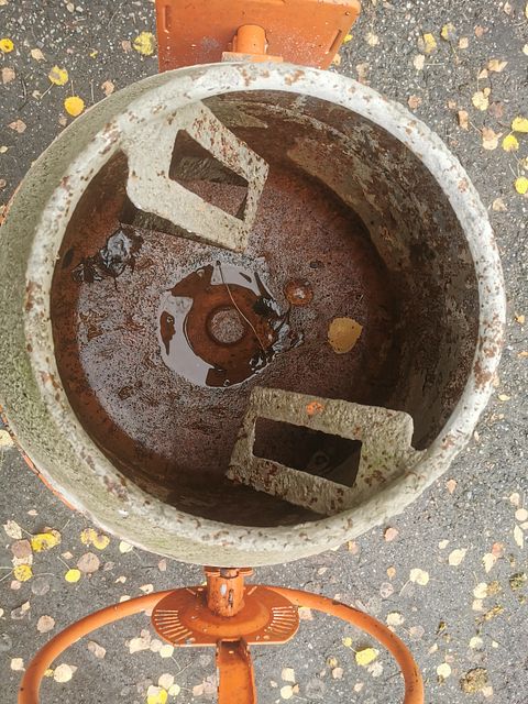 Image 1/6