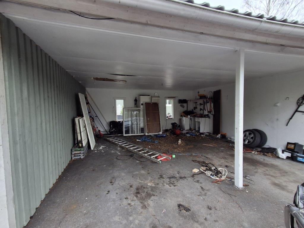 Image 11/58