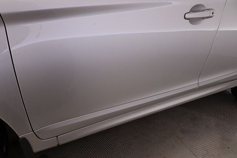 Image 17/49