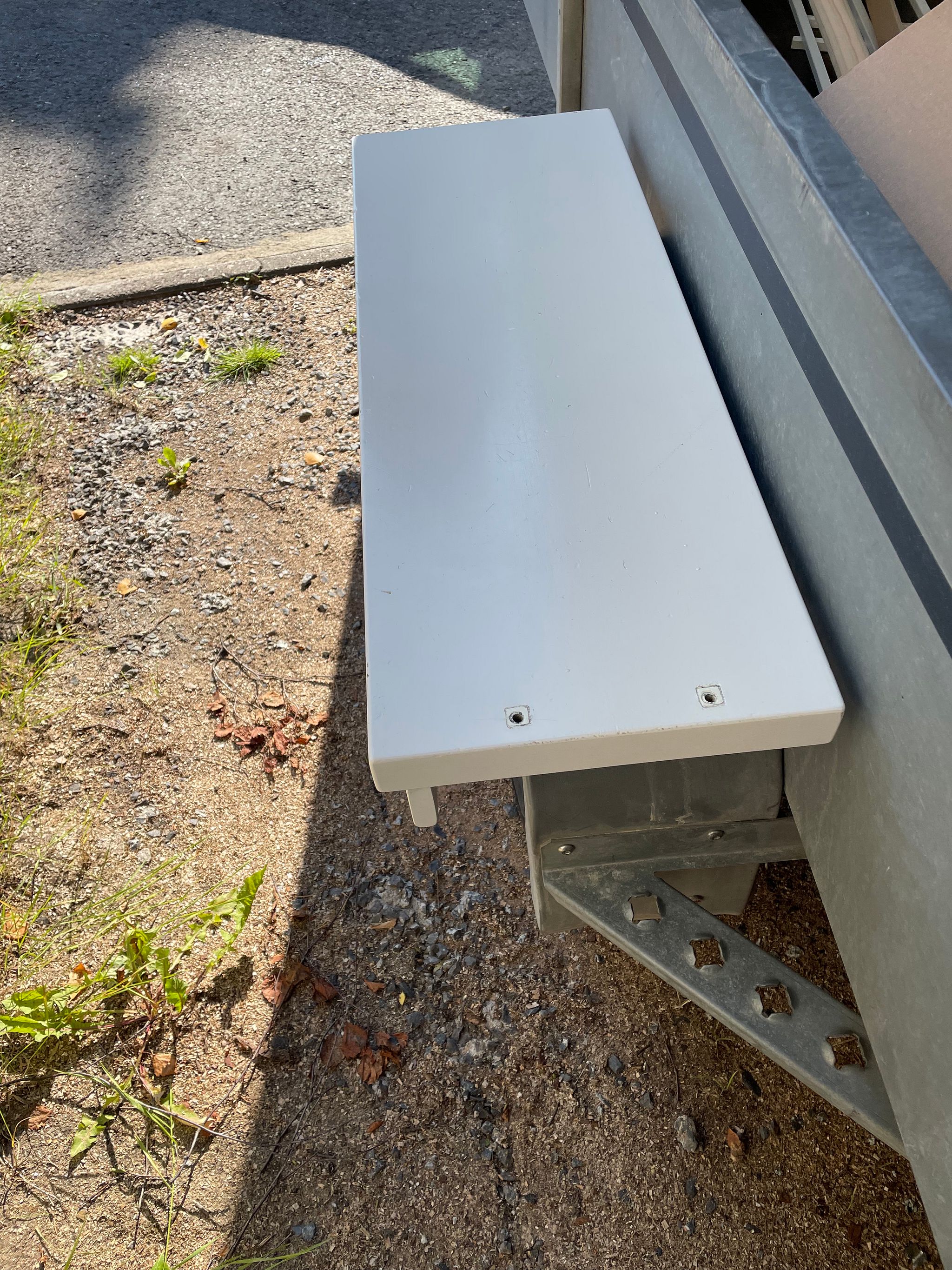 Image 6/7