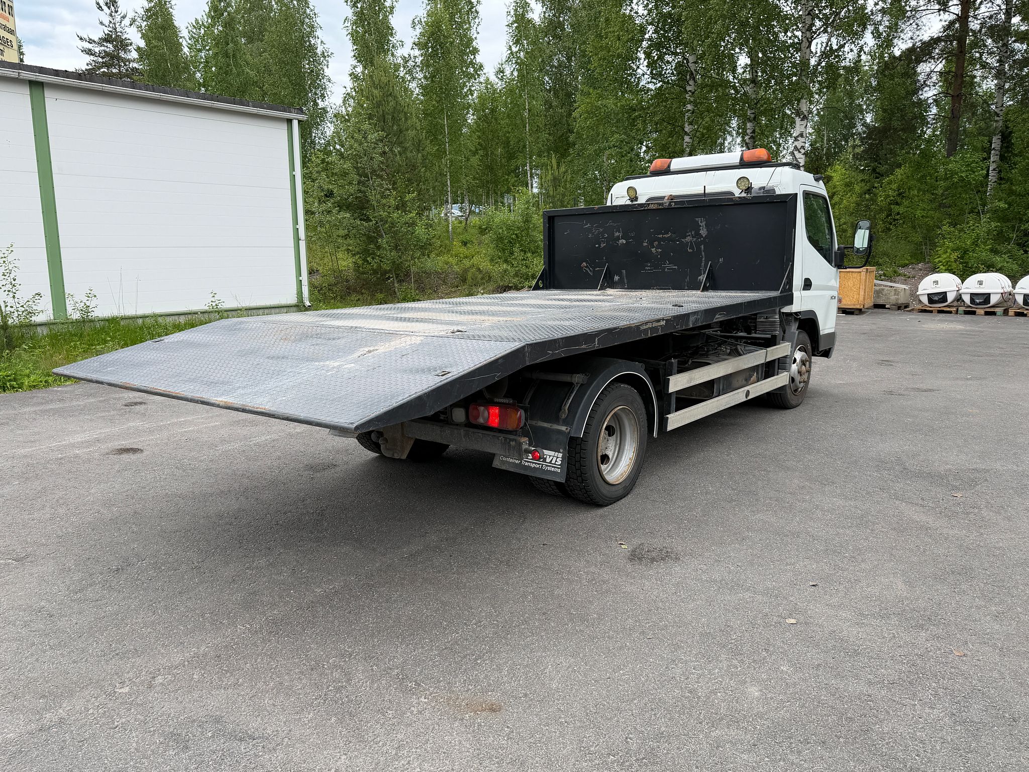 Image 8/35