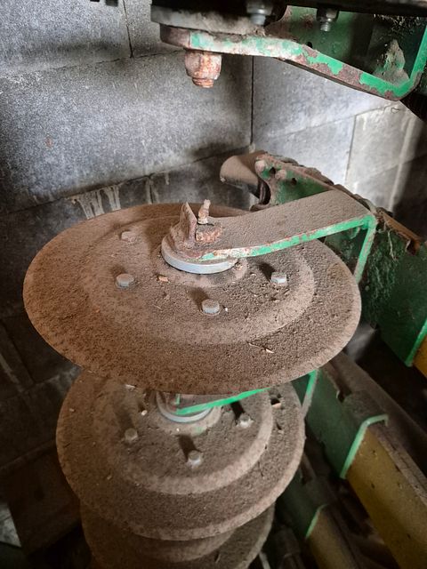 Image 7/7