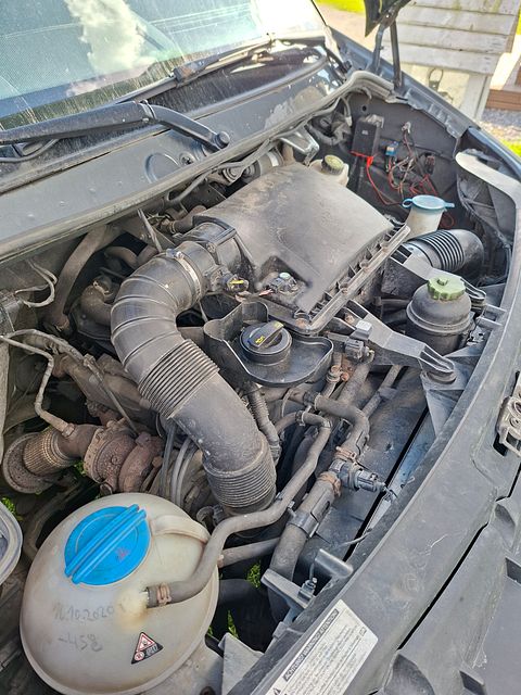 Image 8/9