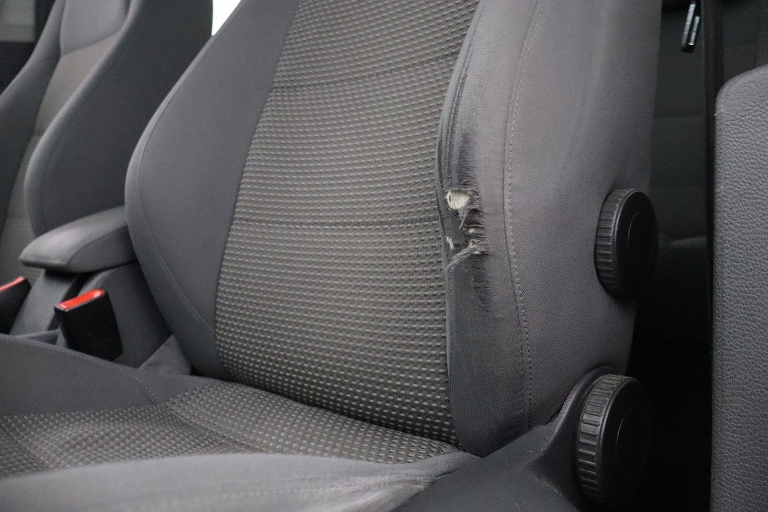 Image 18/34