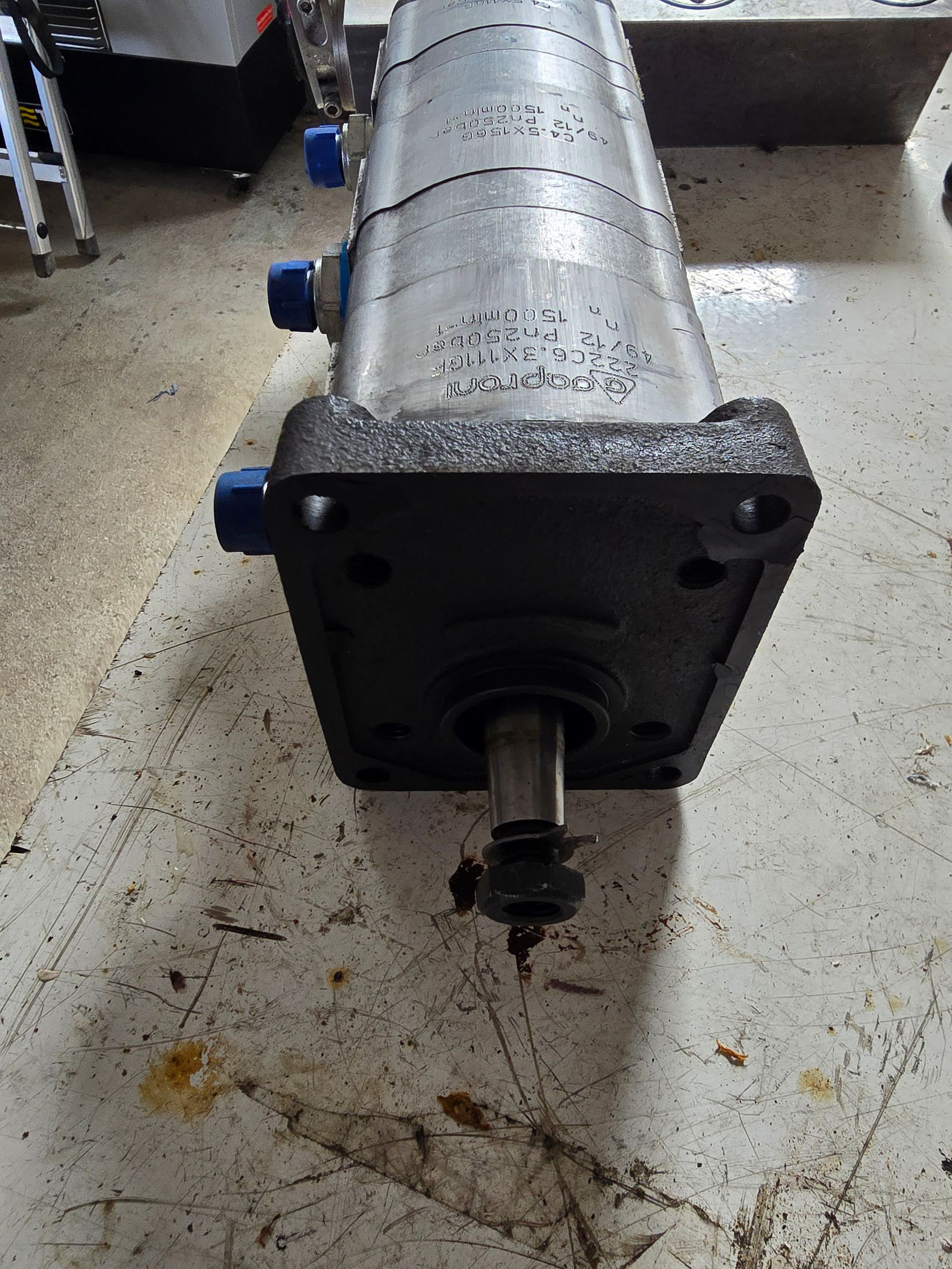 Image 7/8