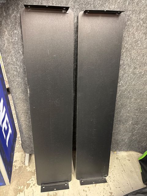 Image 30/53