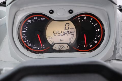 Image 12/23